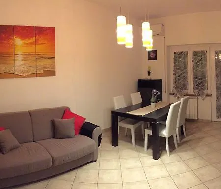 Apartment Ginevra's House *